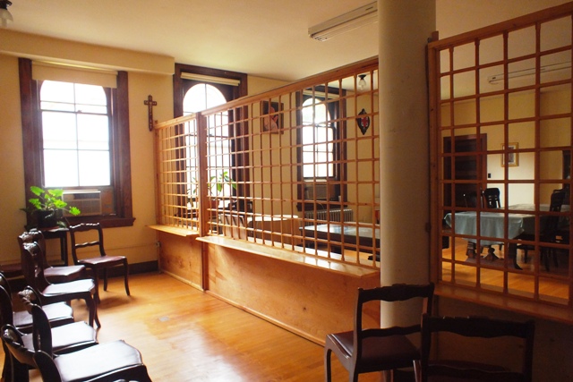 monastery-parlor-from-cloister-side